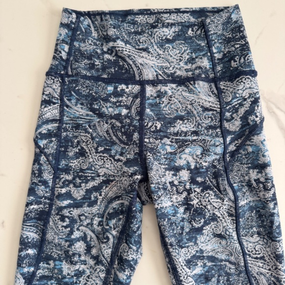 Lululemon Align Paisley Leggings size 2 - Picture 4 of 5